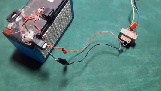 How to Make A 12V Battery Charger At Home - DIY