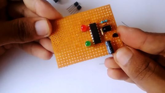 How To Make An Remote Control RC Motor Driver Using CD4017 IC - DIY