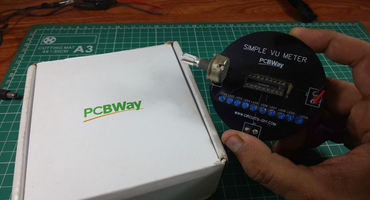 Audio Level Indicator using LM3914 - VU Meter